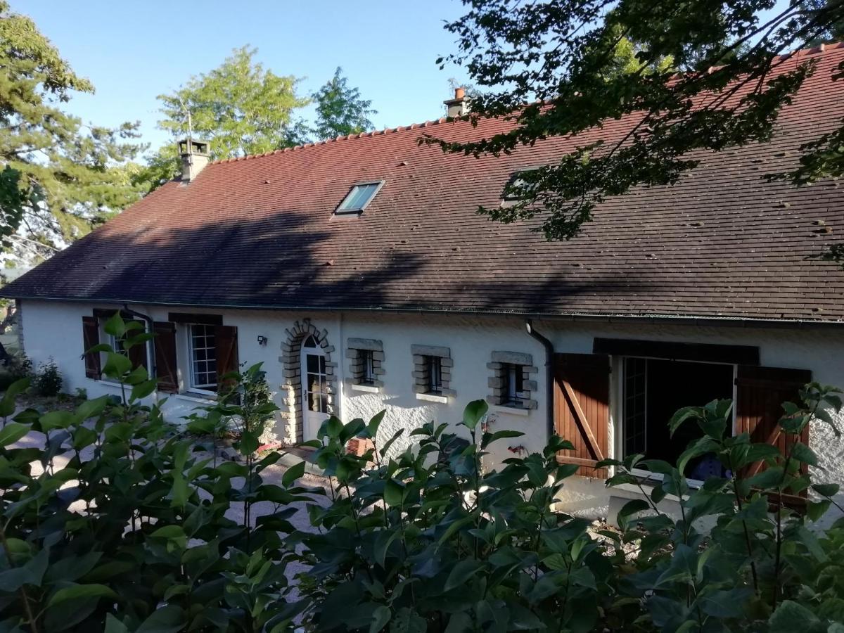 Le Clocooning Chambres D'Hotes Chez L'Habitant Billy (Allier) Exterior foto