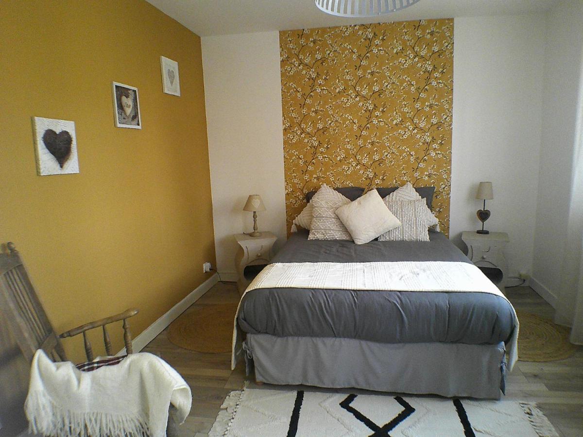 Le Clocooning Chambres D'Hotes Chez L'Habitant Billy (Allier) Exterior foto