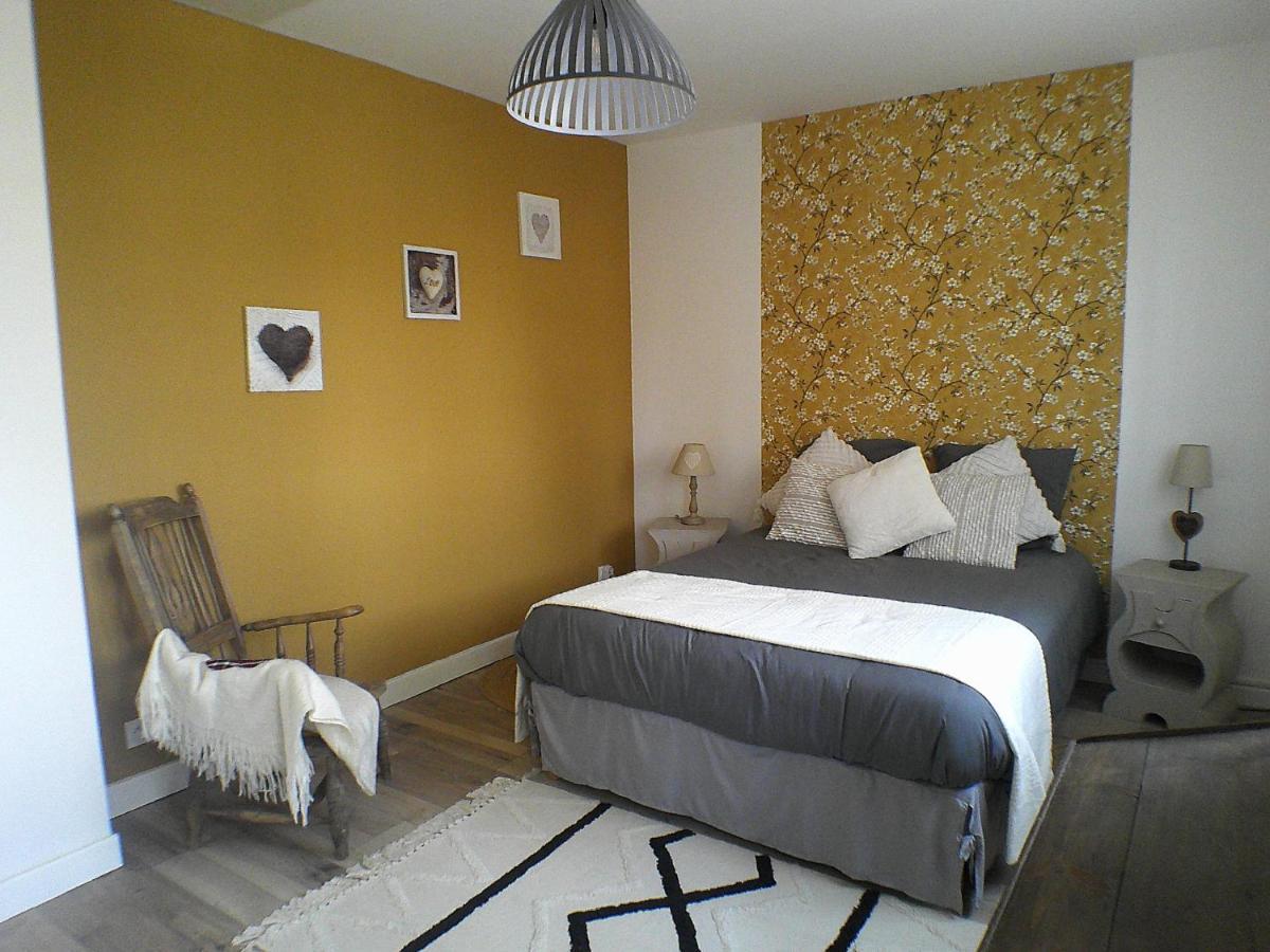 Le Clocooning Chambres D'Hotes Chez L'Habitant Billy (Allier) Exterior foto