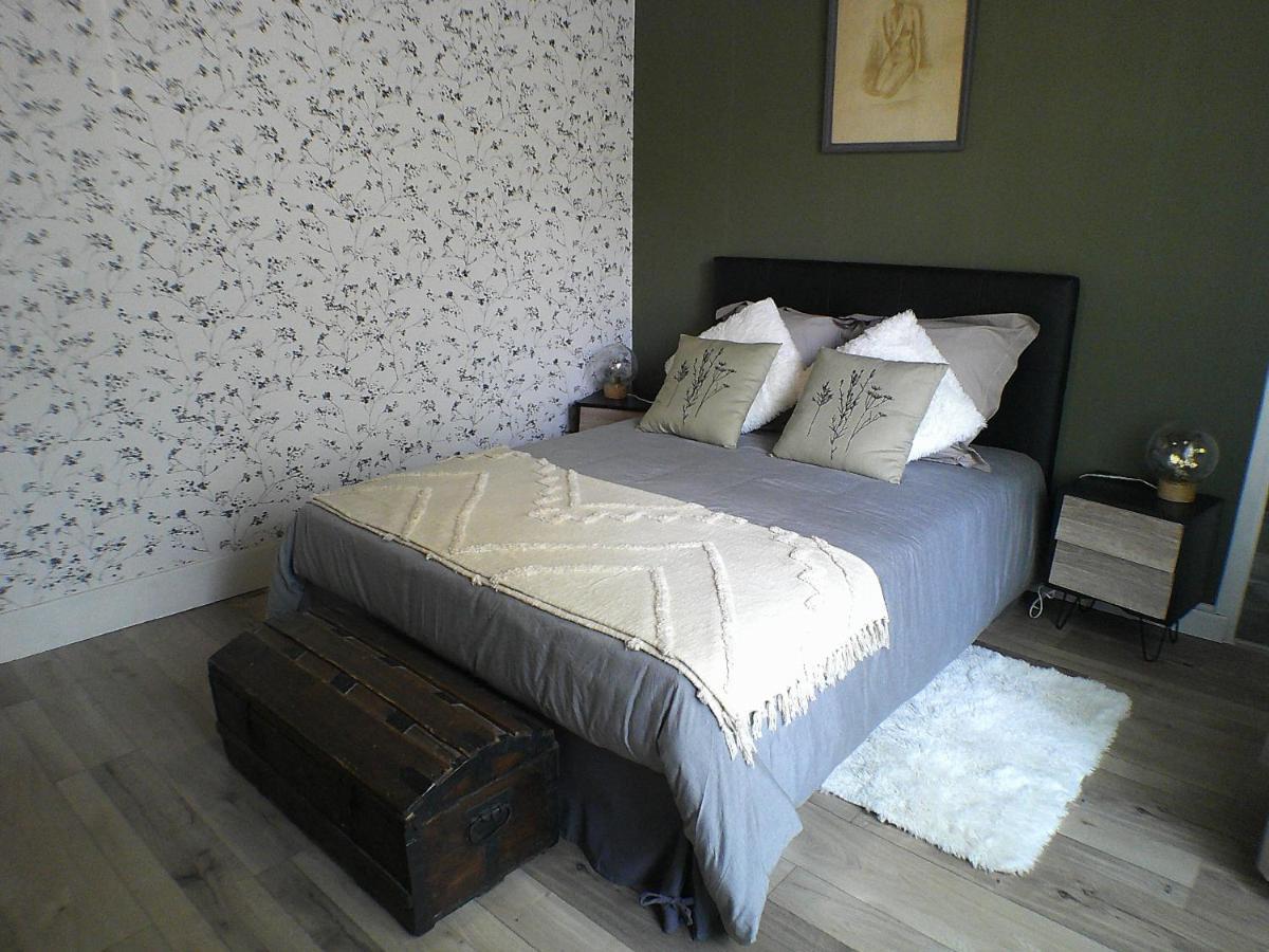 Le Clocooning Chambres D'Hotes Chez L'Habitant Billy (Allier) Exterior foto